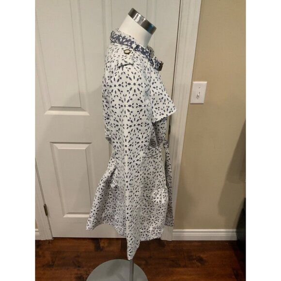 Elevenses White & Chambray Floral Eyelet Patterned Peplum Trench Jacket, Size 12 - Picture 4 of 8